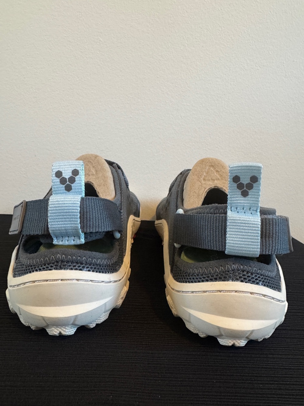 Vivobarefoot Tracker Sandals - Amphibious Water Shoe, Hiking & Water Sports, W9 - Picture 3 of 13